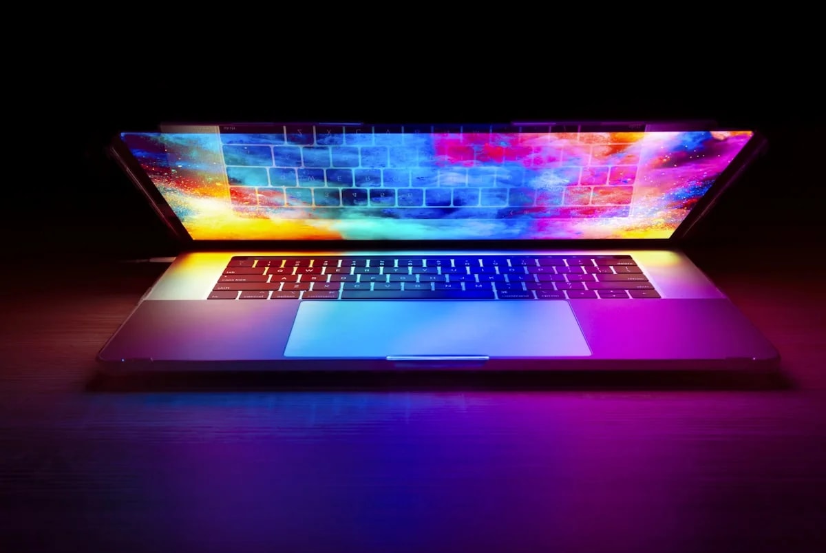 Laptop Nova Creator 16
